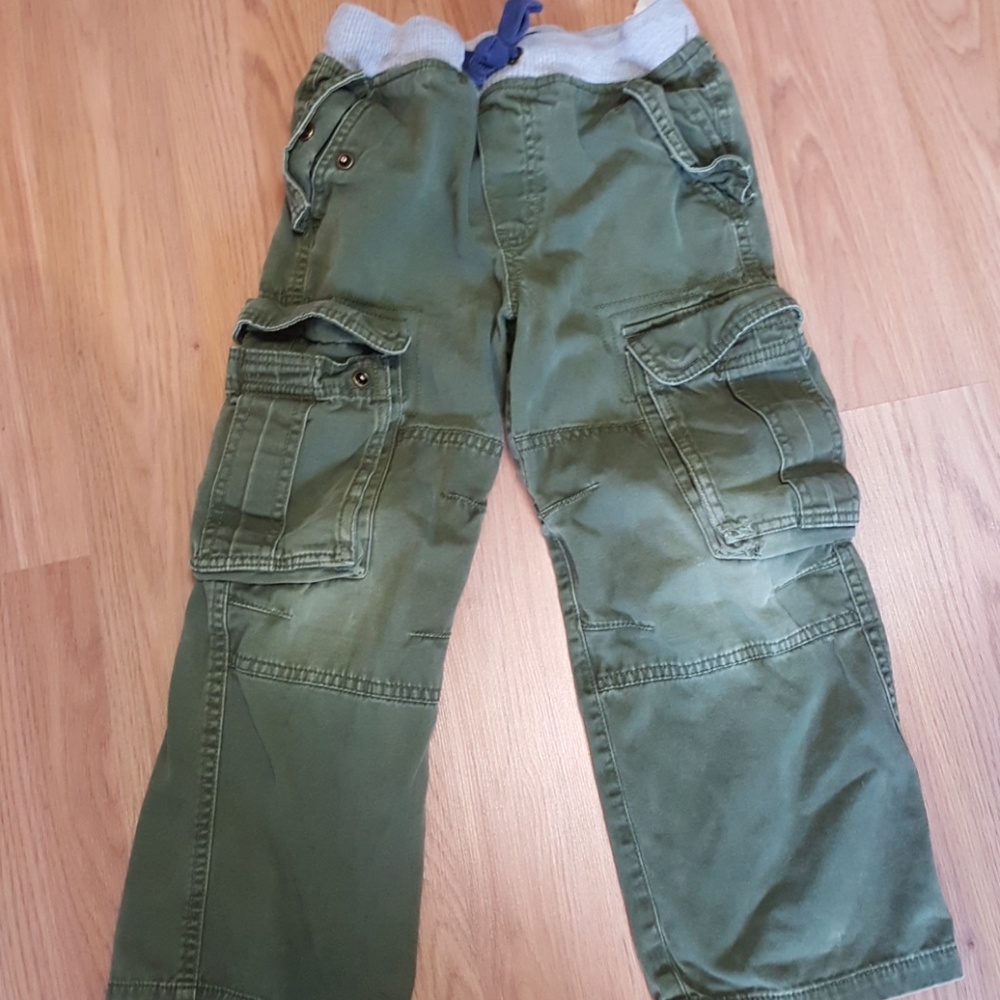 Boden Boys green pants